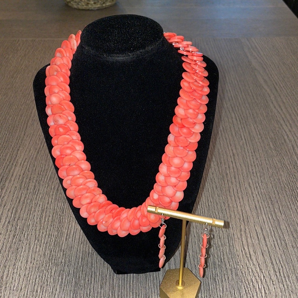 Necklace and dangling earrings set